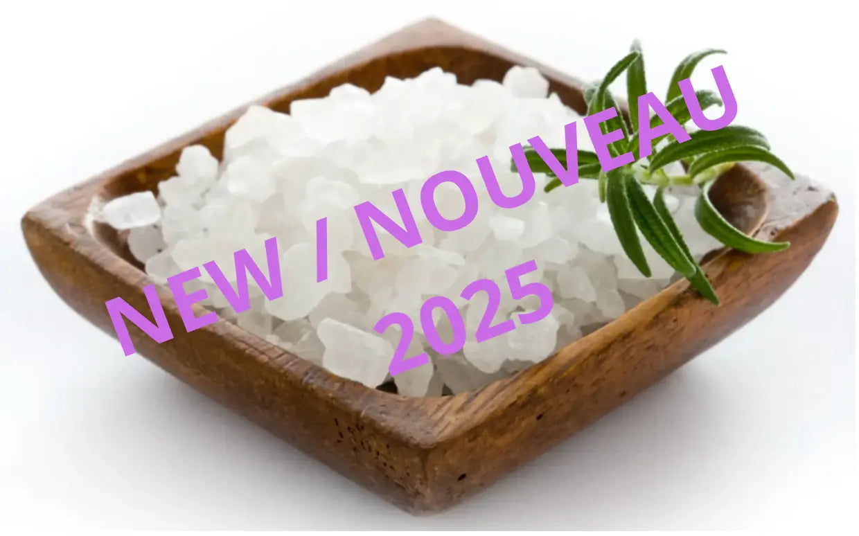 SALTED SAGE & WOODS Relaxa Candle Canada